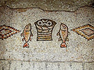 tabgha mosaic of fish and loaves